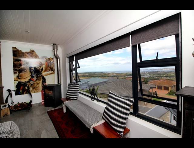 4 BEDROOM HOUSE FOR SALE IN MONTE CHRISTO